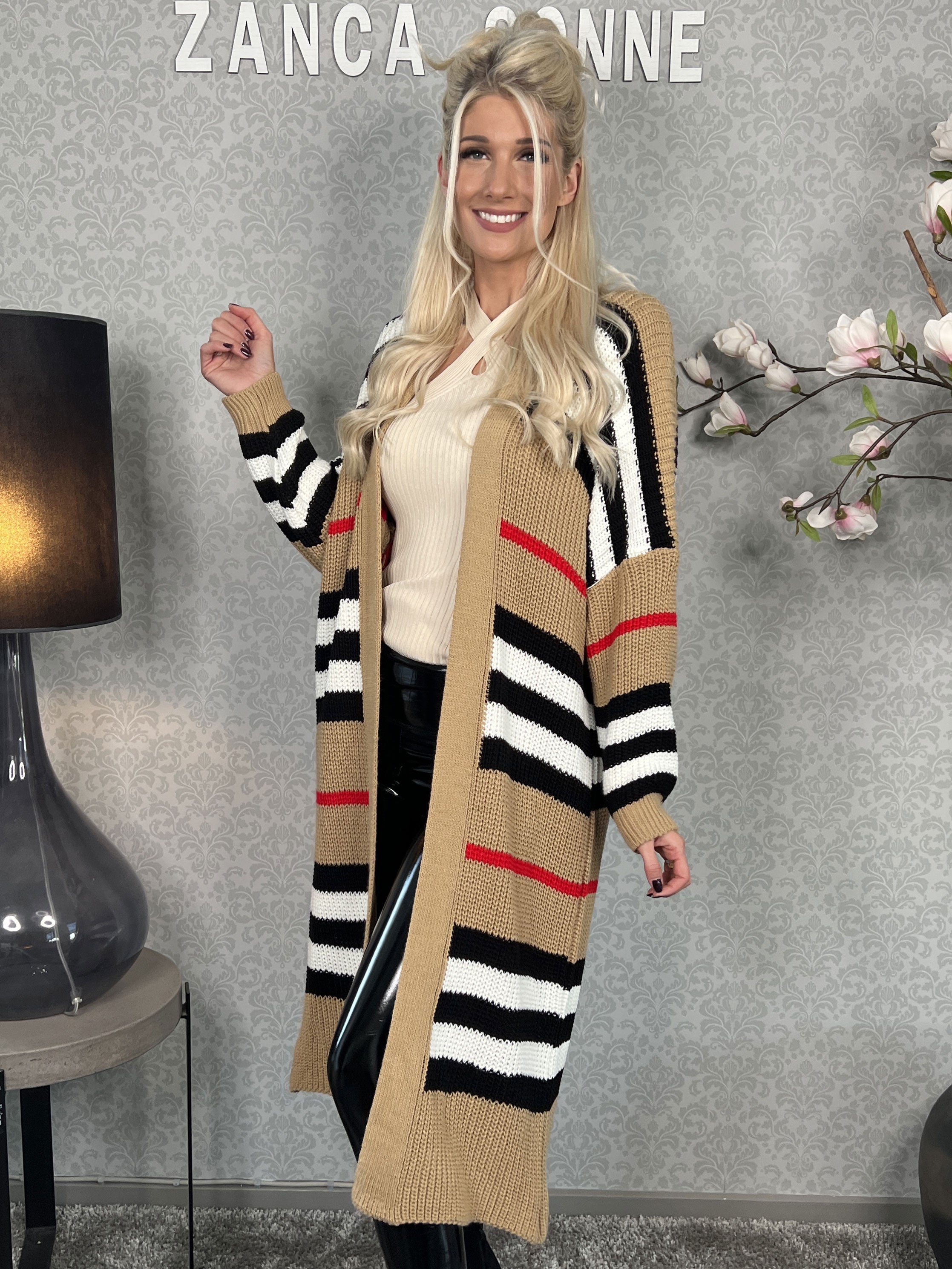 Mikla - Lang stribet cardigan i strik